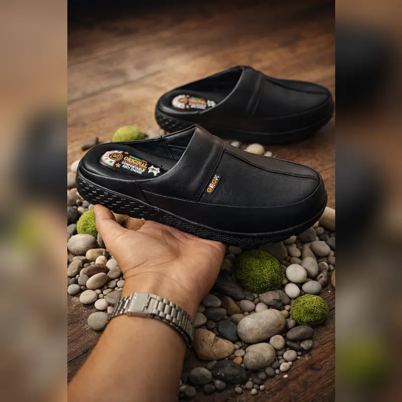 صابو رجالي مصنوع من الجلد الممتاز